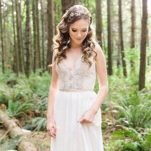 Truvelle Nicolet Chiffon Champagne Wedding Dress size: 6